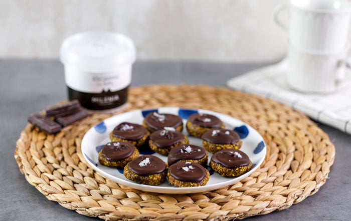 galletas pistacho y datiles con sal en escamas milenia